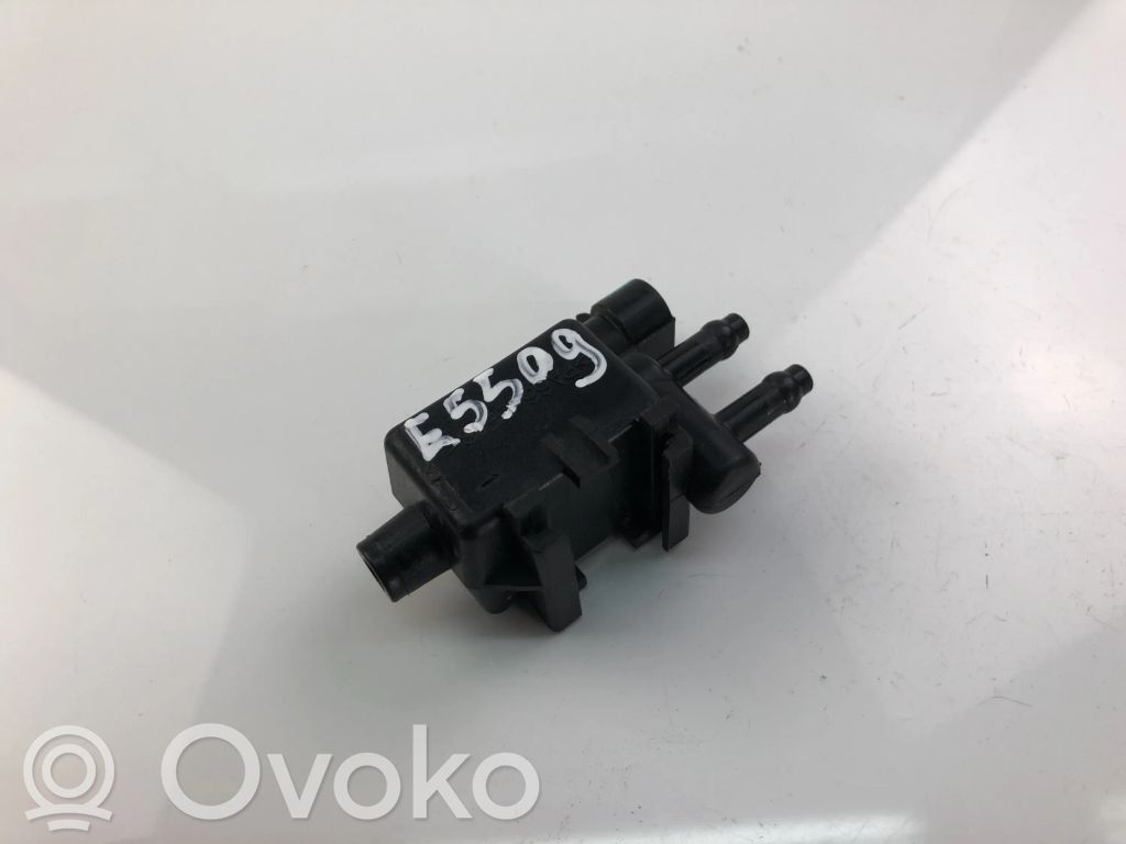 Chevrolet Kalos Válvula de vacío del soporte de motor 