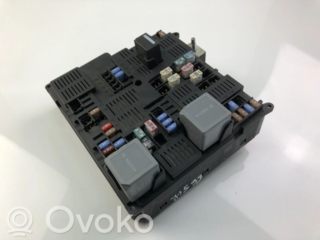 Volvo XC90 Juego de caja de fusibles 