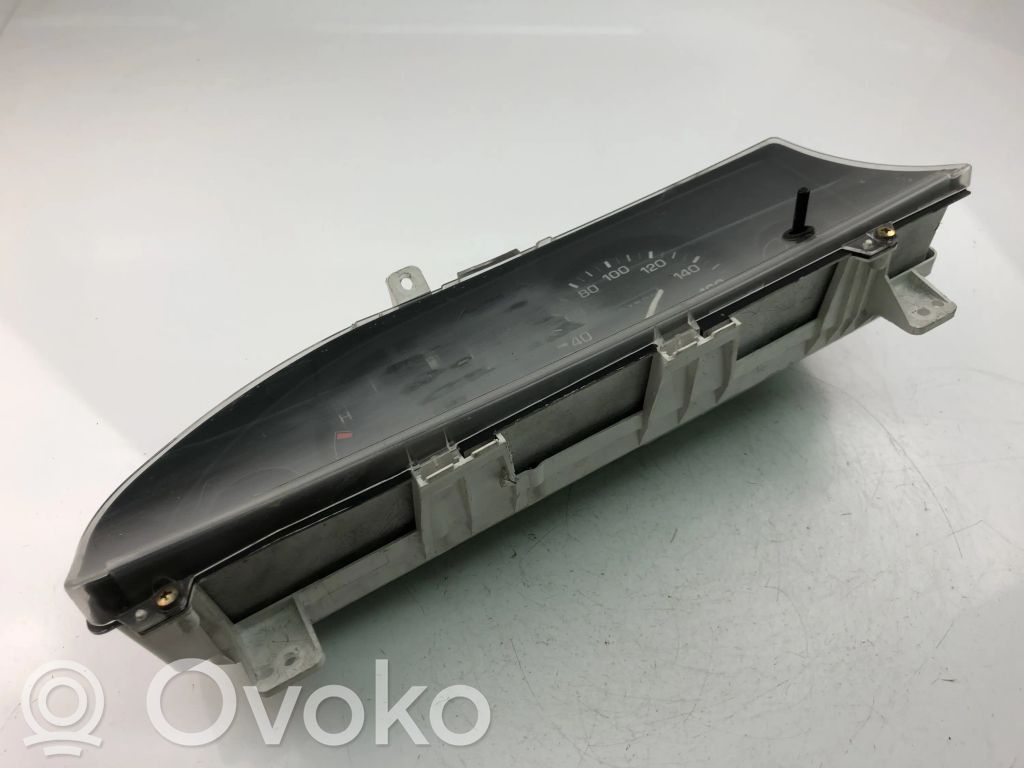 Toyota Corolla E10 Speedometer (instrument cluster) 