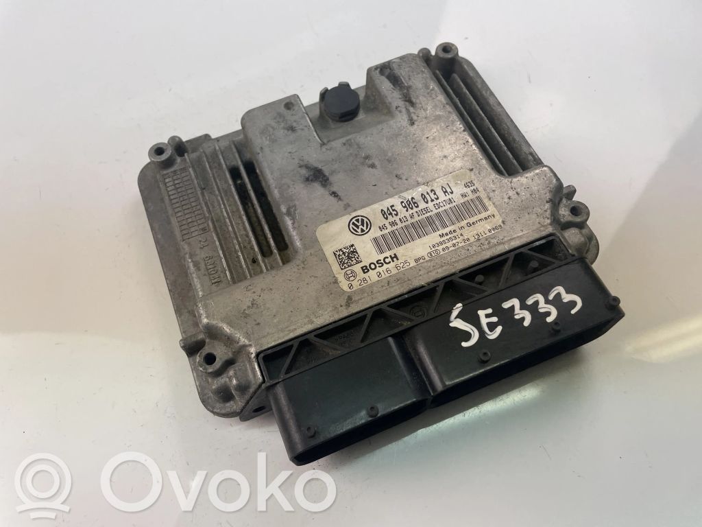 Skoda Fabia Mk2 (5J) Engine control unit/module ECU 