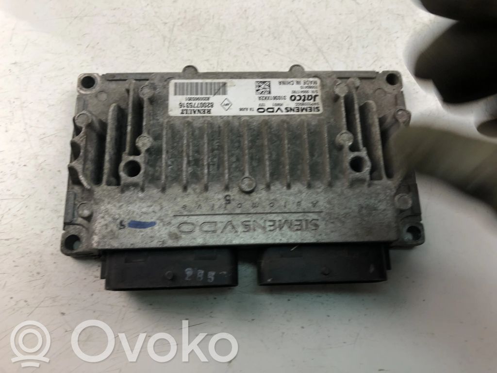 Engine control unit/module ECU   8200775316,8200965351