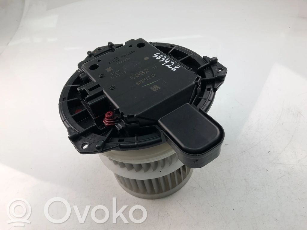 Toyota Auris 150 Ventola riscaldamento/ventilatore abitacolo 