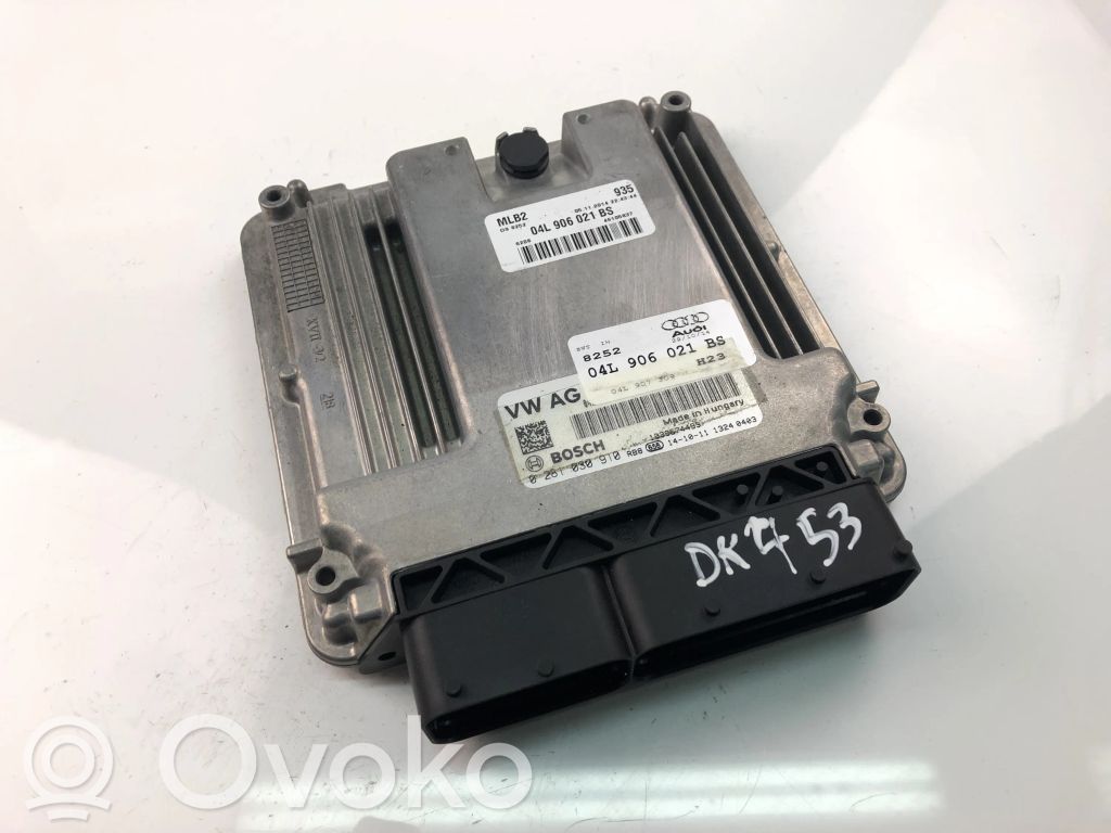 Audi A4 S4 B8 8K Engine control unit/module ECU 