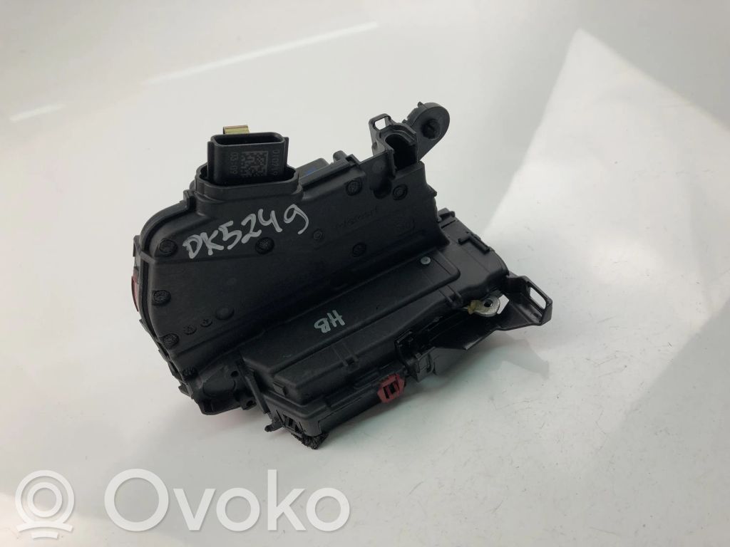 Renault Captur Priekinė užrakinimo spynelė (prie rankenos) 