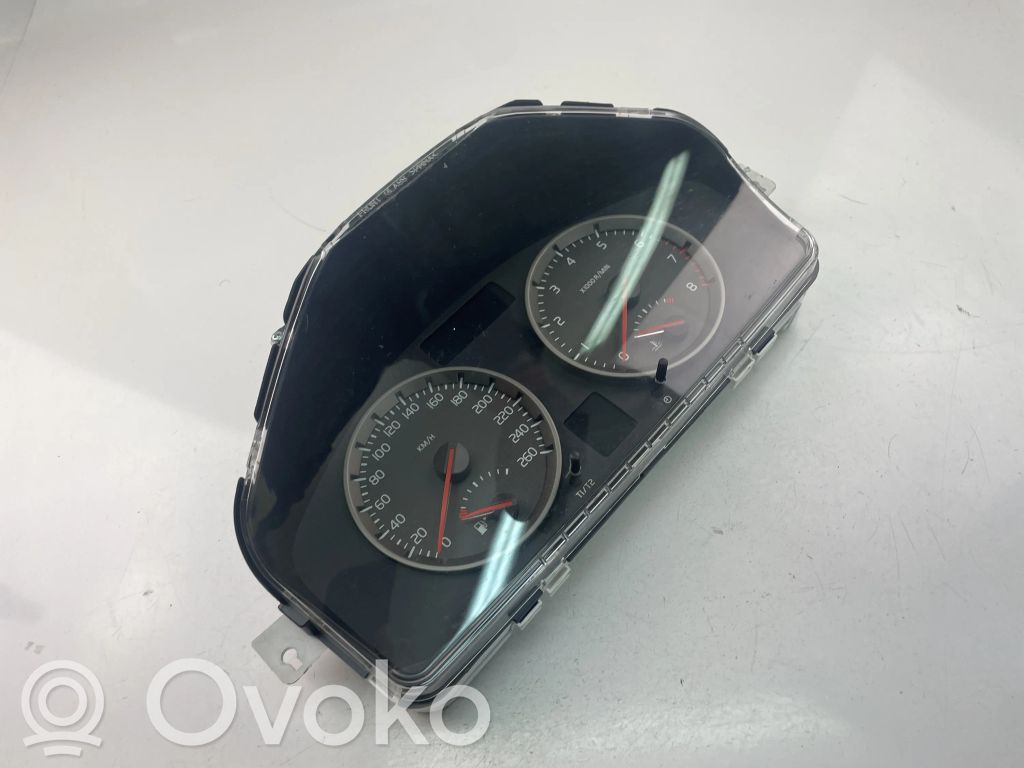 Volvo V50 Speedometer (instrument cluster) 