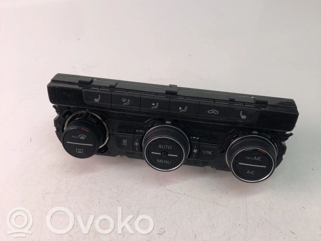 Volkswagen Golf VII Przełącznik / Włącznik nawiewu dmuchawy 
