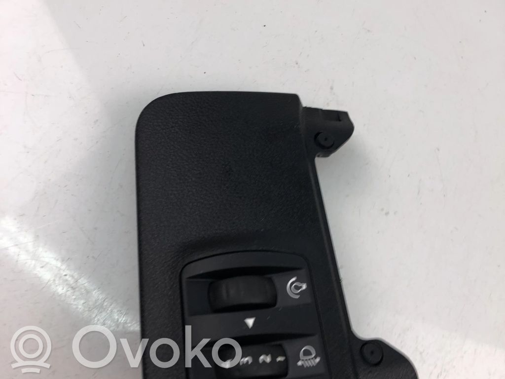 Light switch   251908557R