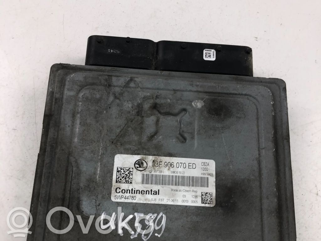Volkswagen Polo V 6R Engine control unit/module ECU 
