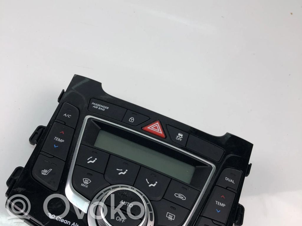 Hyundai i30 Interrupteur ventilateur 