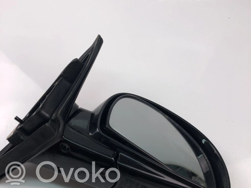 Hyundai Accent Front door electric wing mirror 