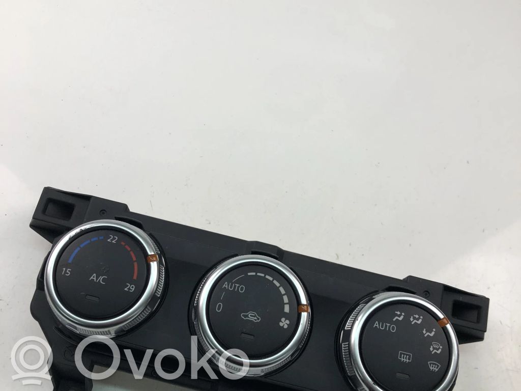 Mazda 2 Interior fan control switch 