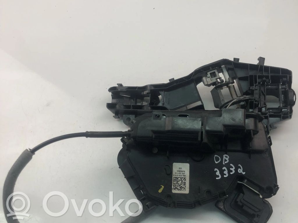 Volkswagen Tiguan Zamek drzwi tylnych 