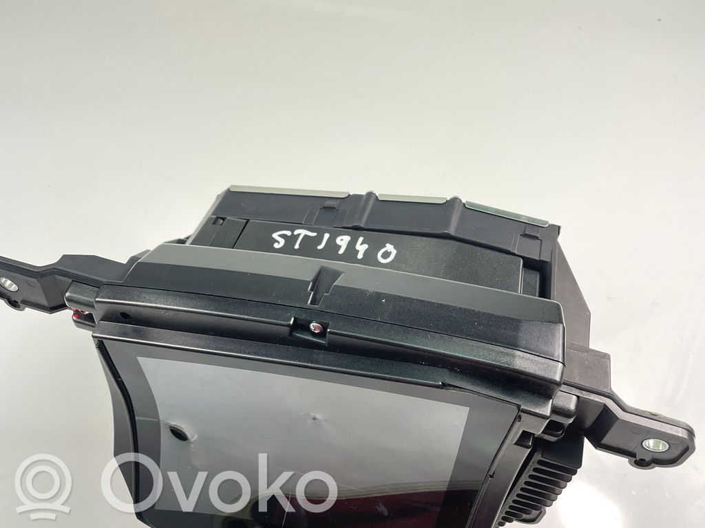 Head up display screen   9156375