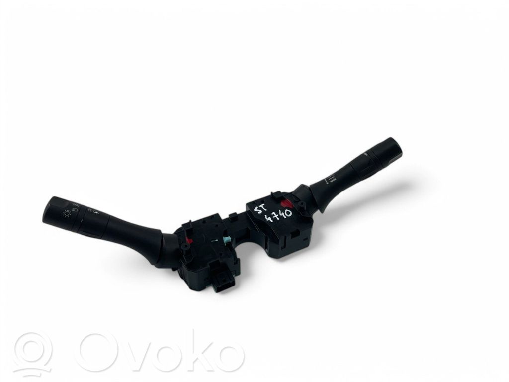Nissan Juke I F15 Wiper turn signal indicator stalk/switch 