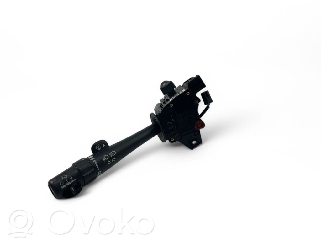 Chevrolet TrailBlazer Wiper turn signal indicator stalk/switch 
