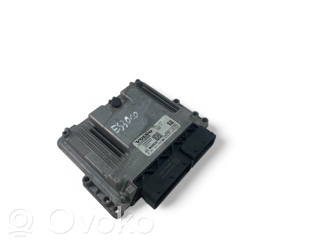 Volvo XC40 Engine control unit/module ECU 