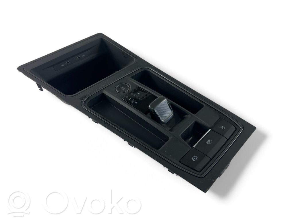 Seat Leon (5F) Center console 