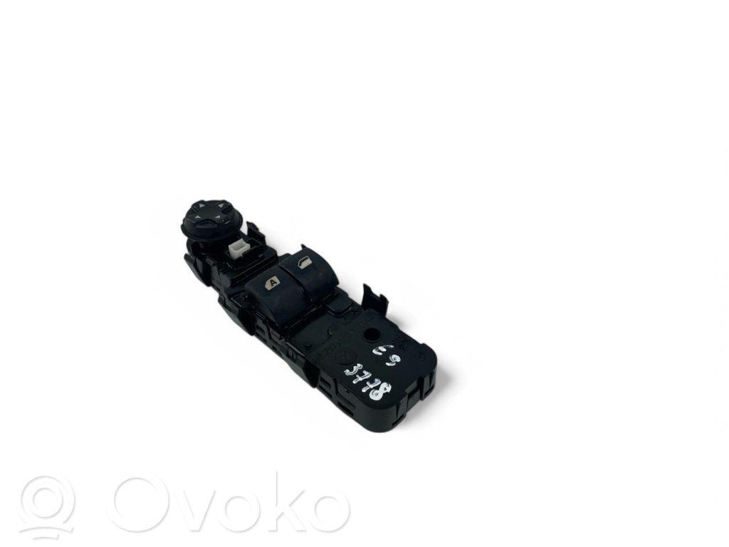 Peugeot 207 Electric window control switch 