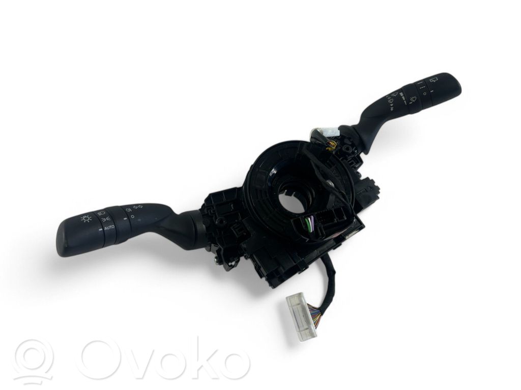 Commodo de clignotant   0239075L482