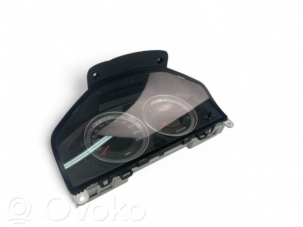 Volvo V60 Speedometer (instrument cluster) 