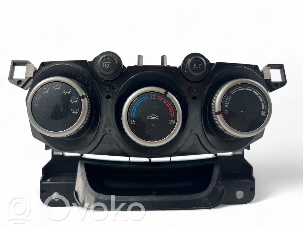 Mazda 2 Interior fan control switch 