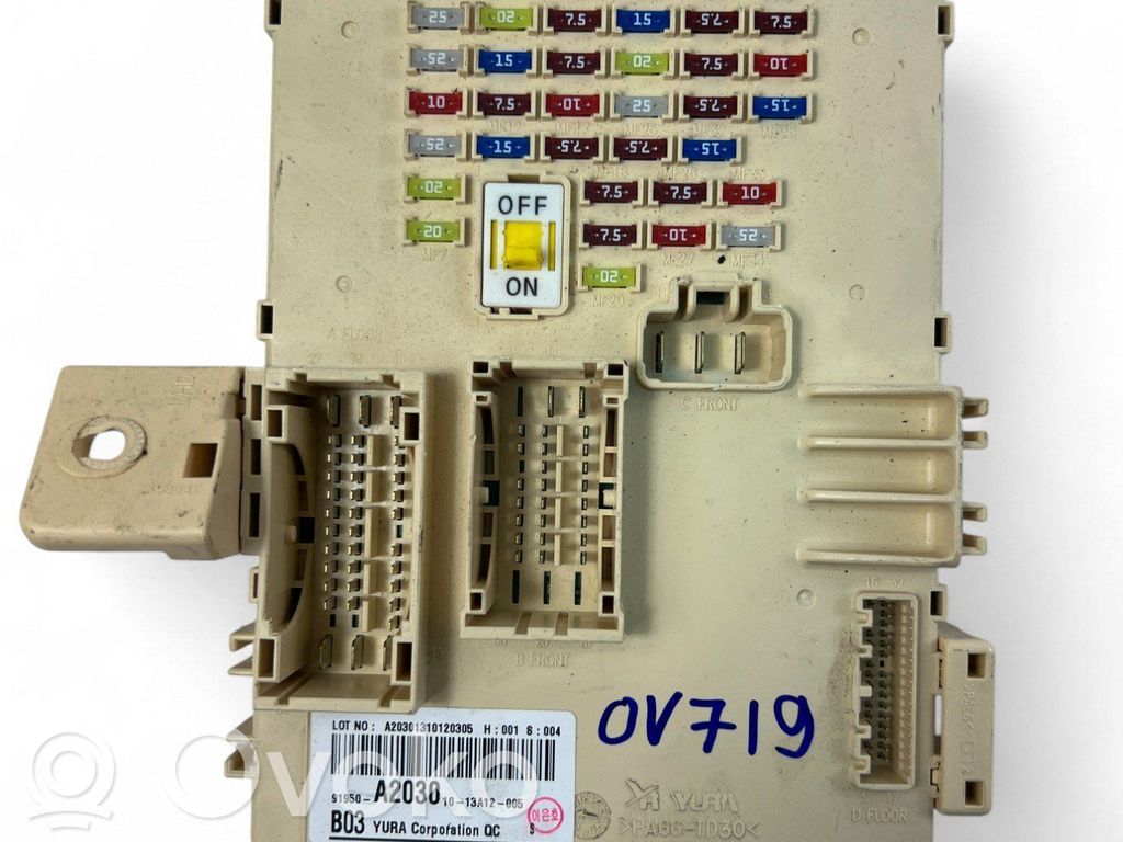 KIA Ceed Fuse module 
