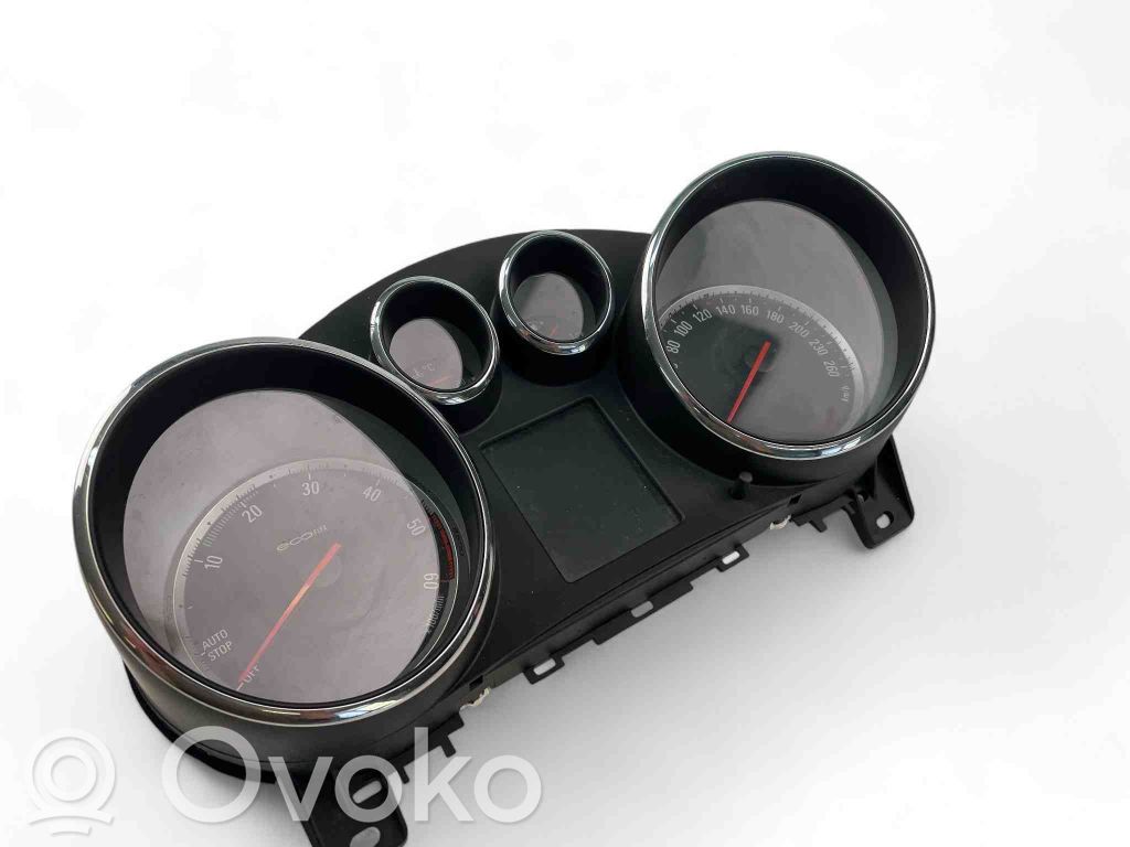 Opel Astra J Speedometer (instrument cluster) 
