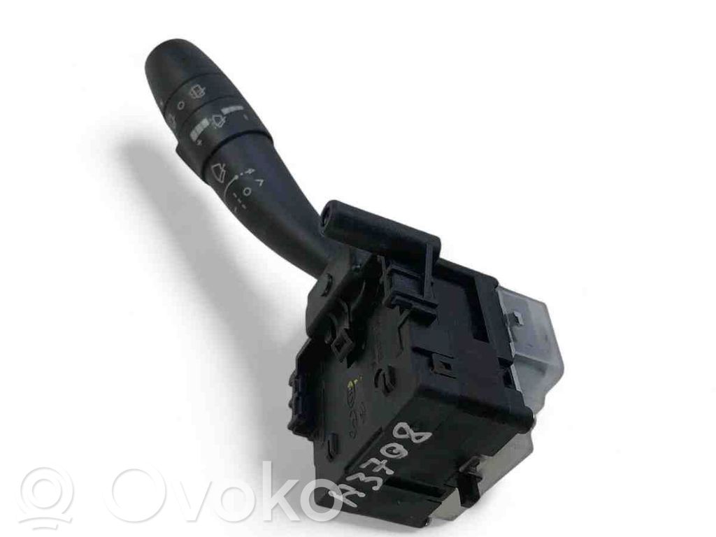 Suuntavilkun vipu   3693PA