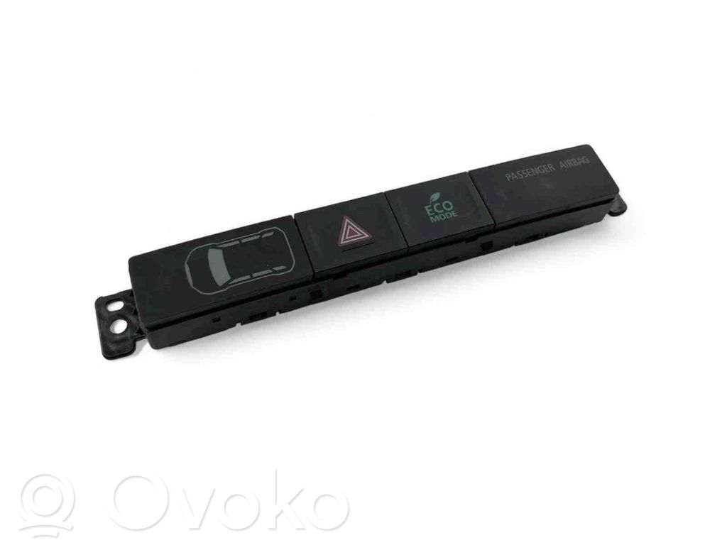 Mitsubishi Outlander A set of switches 