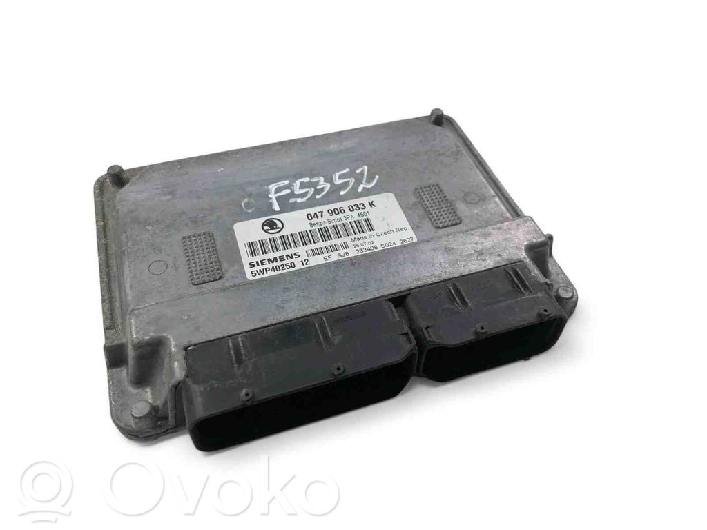 Skoda Fabia Mk1 (6Y) Engine control unit/module 