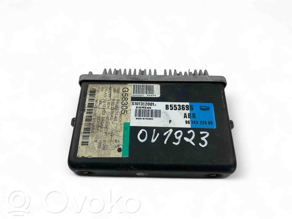 Peugeot 405 Engine control unit/module 