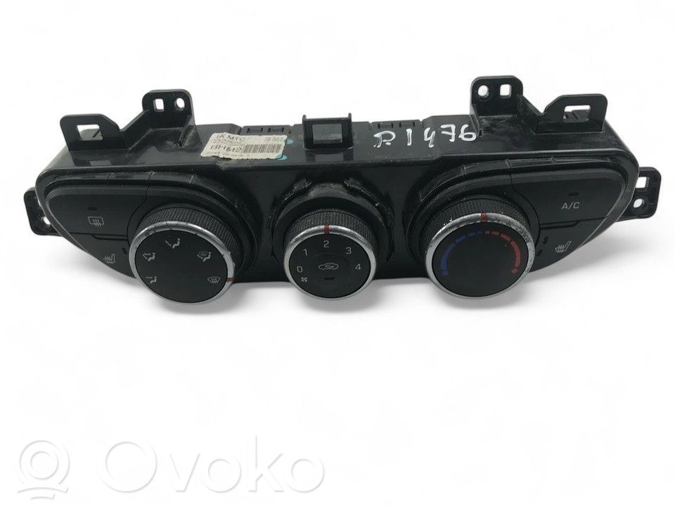 Hyundai i10 Interior fan control switch 