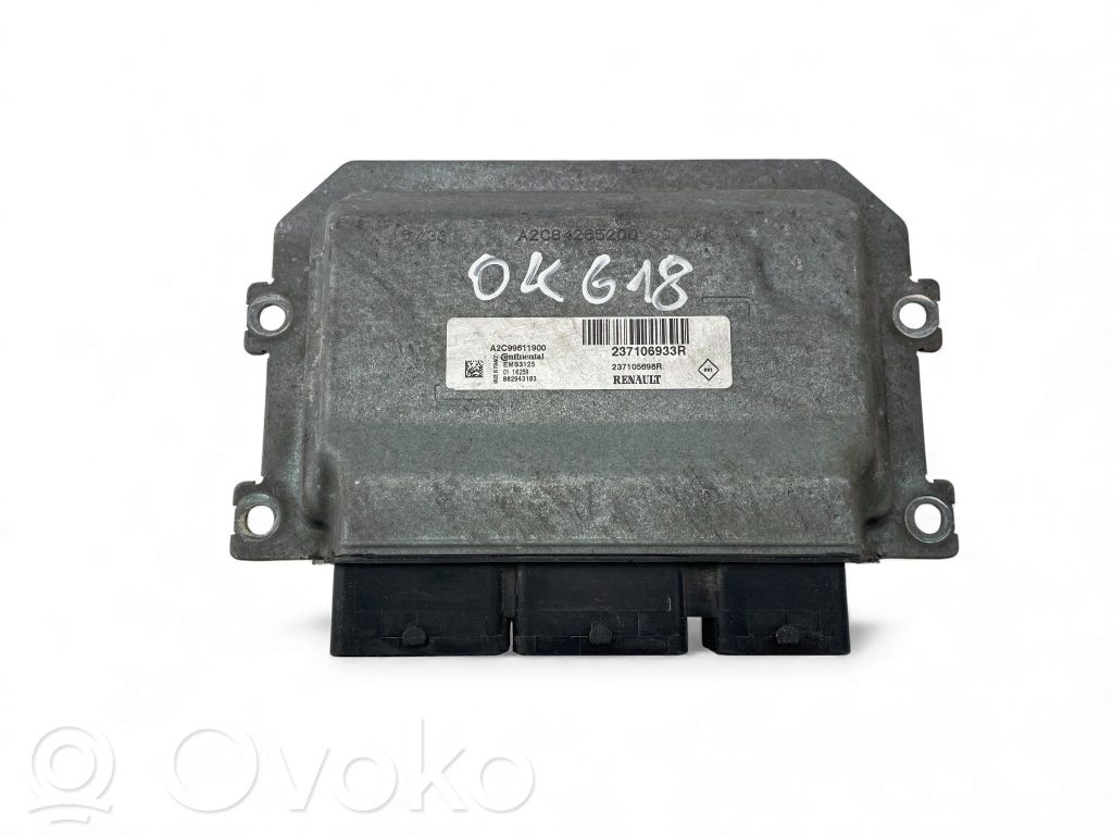 Dacia Duster Engine control unit/module ECU 