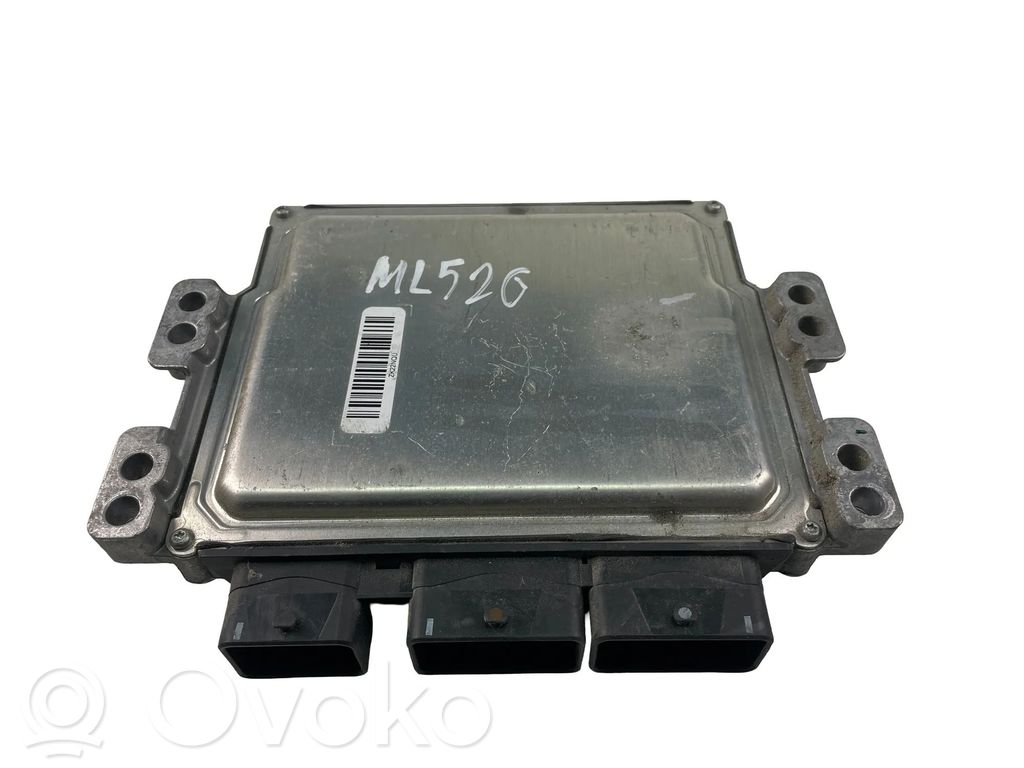 Dacia Sandero Engine control unit/module 