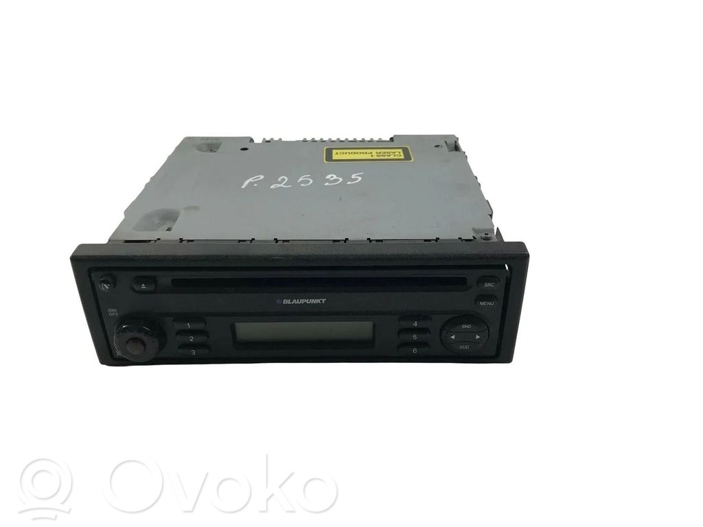 Dacia Sandero Panel / Radioodtwarzacz CD/DVD/GPS 