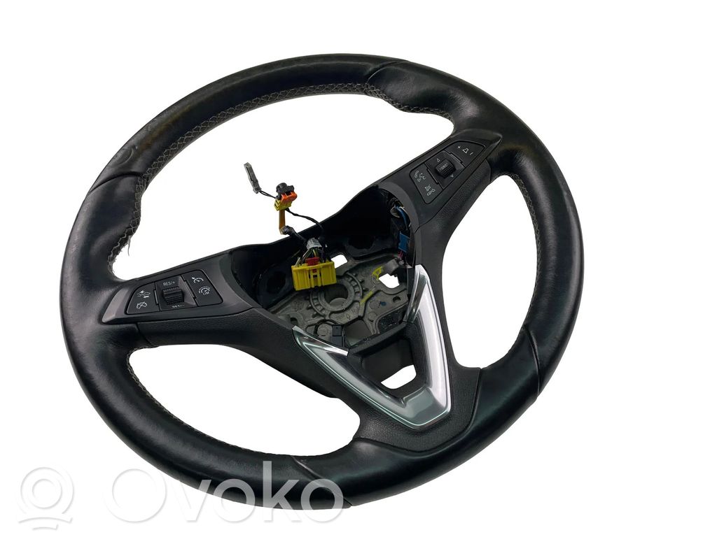 Opel Astra K Ohjauspyörä 