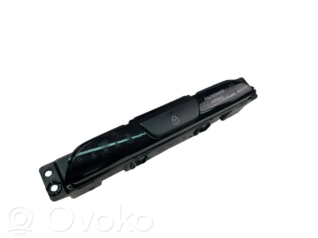 Hyundai i30 Other switches/knobs/shifts 