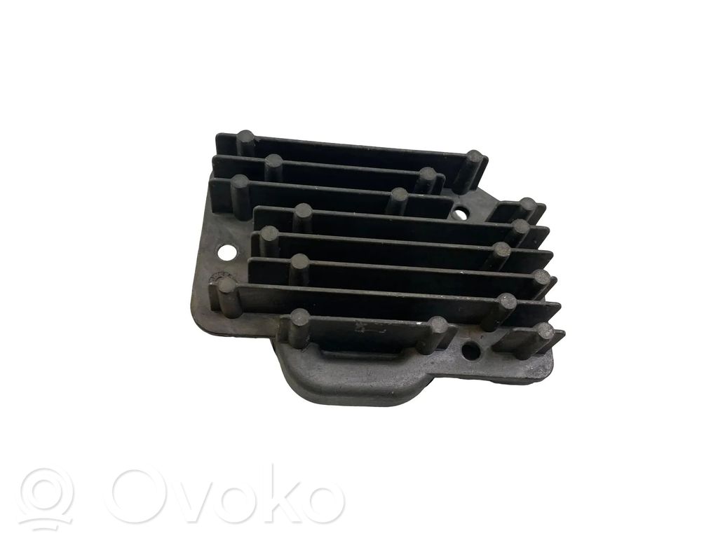Toyota Yaris Cross Unidad de control/módulo de los faros xenón 