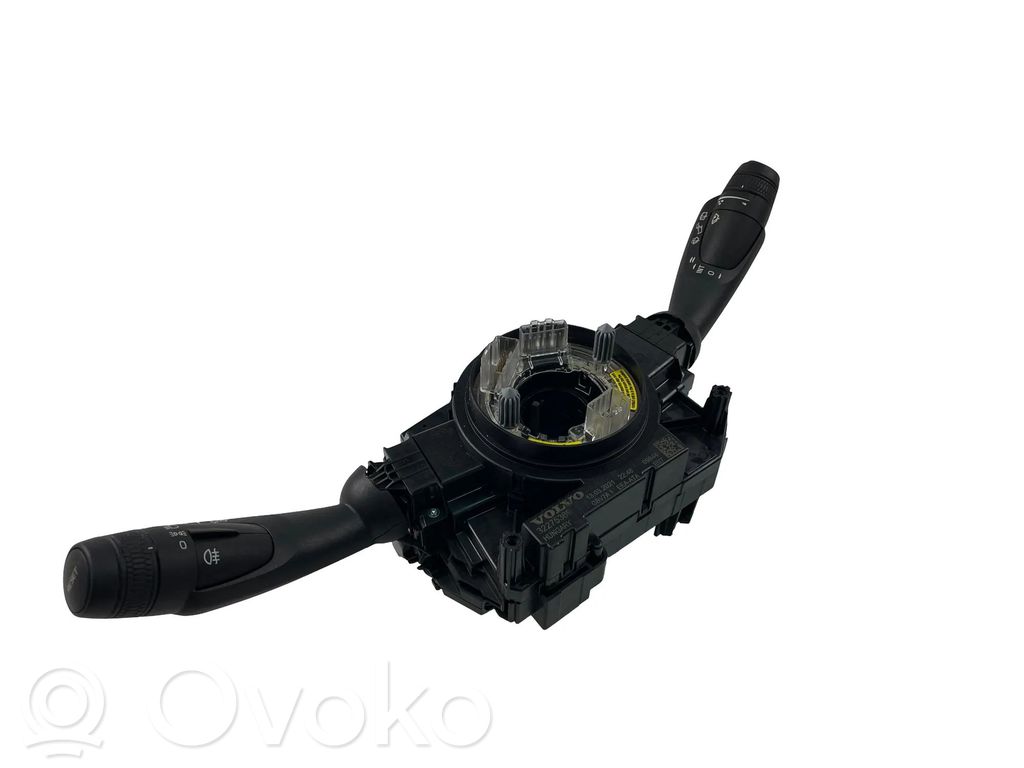 Volvo XC40 Palanca de intermitentes 