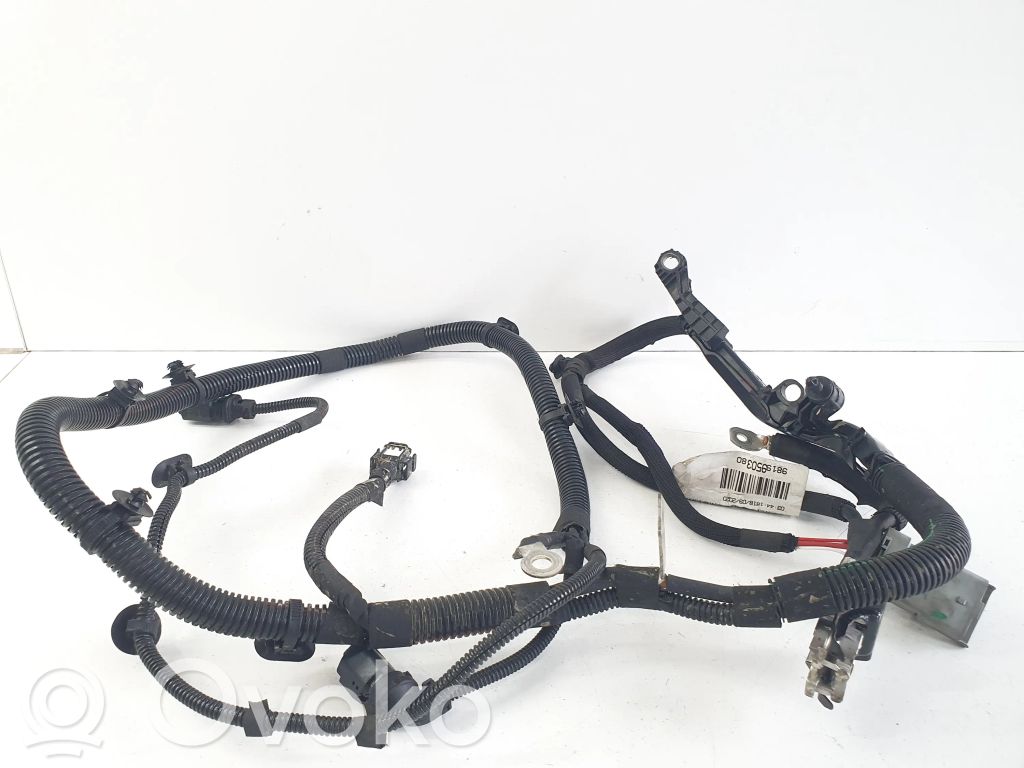 Peugeot 5008 II Câble de batterie positif 