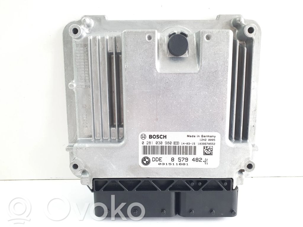 BMW 1 F20 F21 Engine control unit/module 