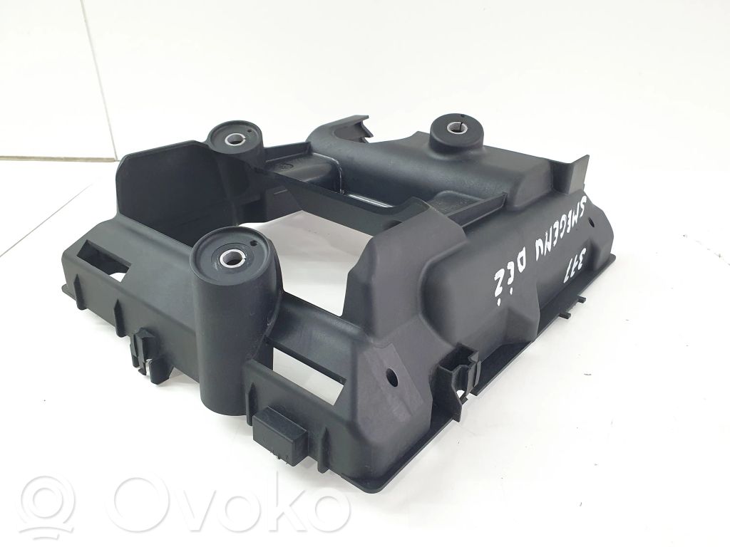 Engine control unit holder   4M0907650B