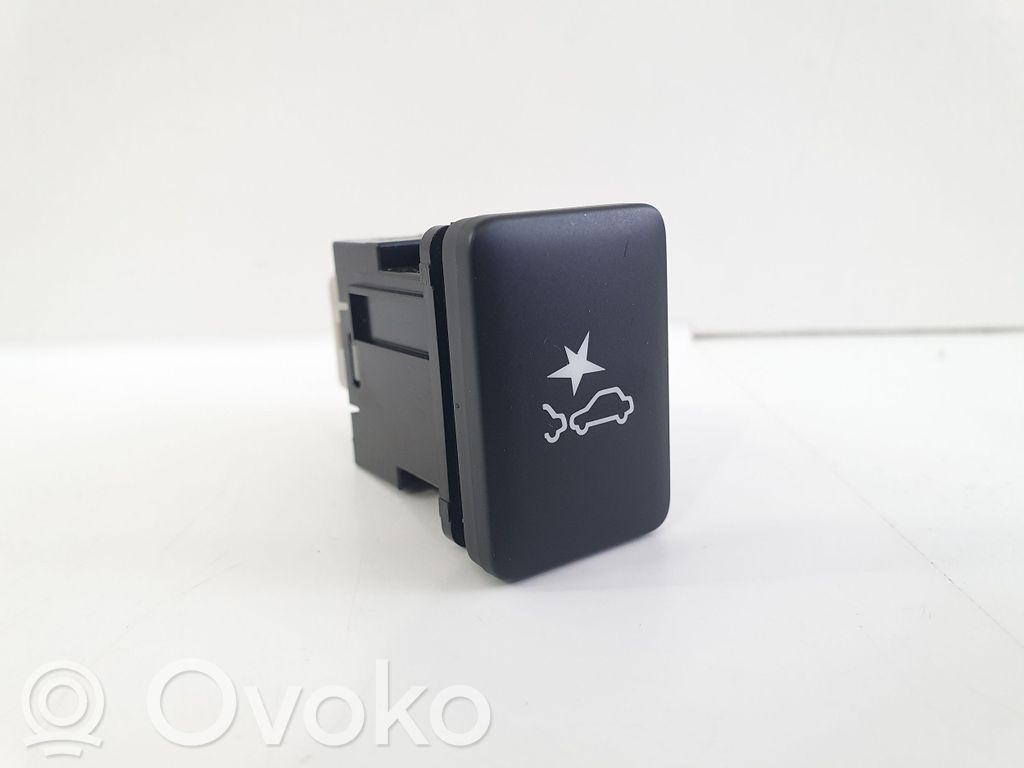 Mitsubishi Eclipse Cross Other switches/knobs/shifts 