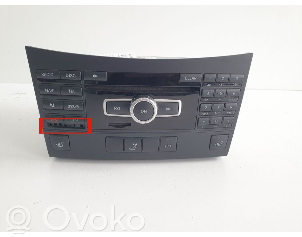 Mercedes-Benz E W212 Panel / Radioodtwarzacz CD/DVD/GPS 