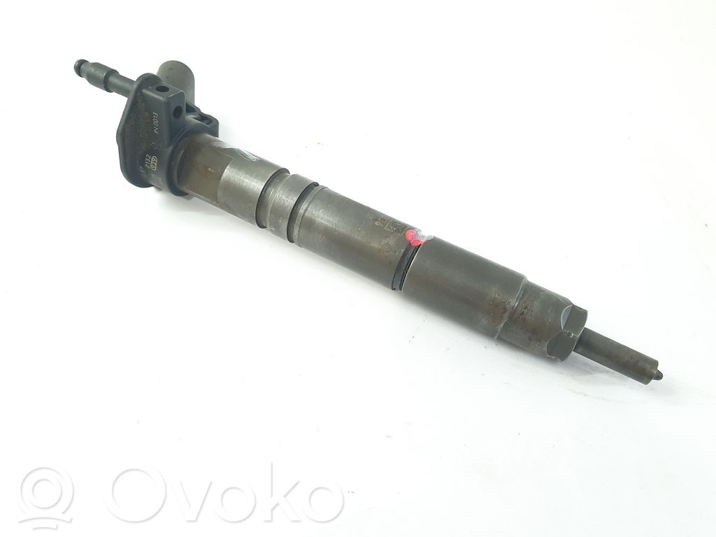 Mercedes-Benz E W211 Fuel injector 