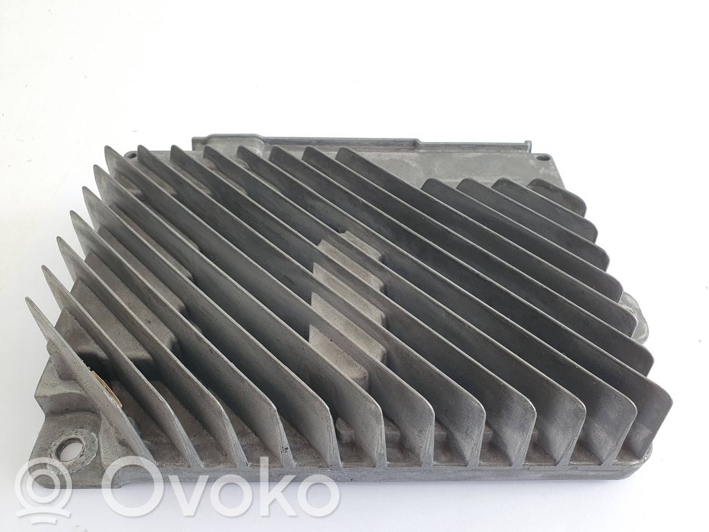 Opel Insignia A Sound amplifier 