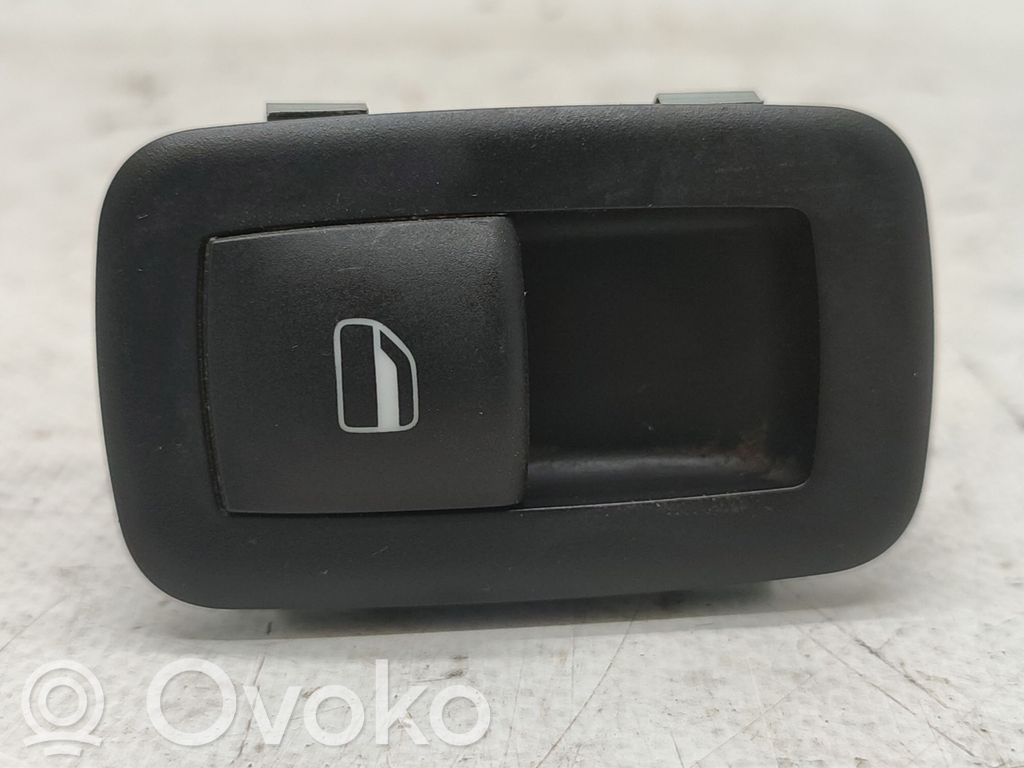 Electric window control switch   04602531