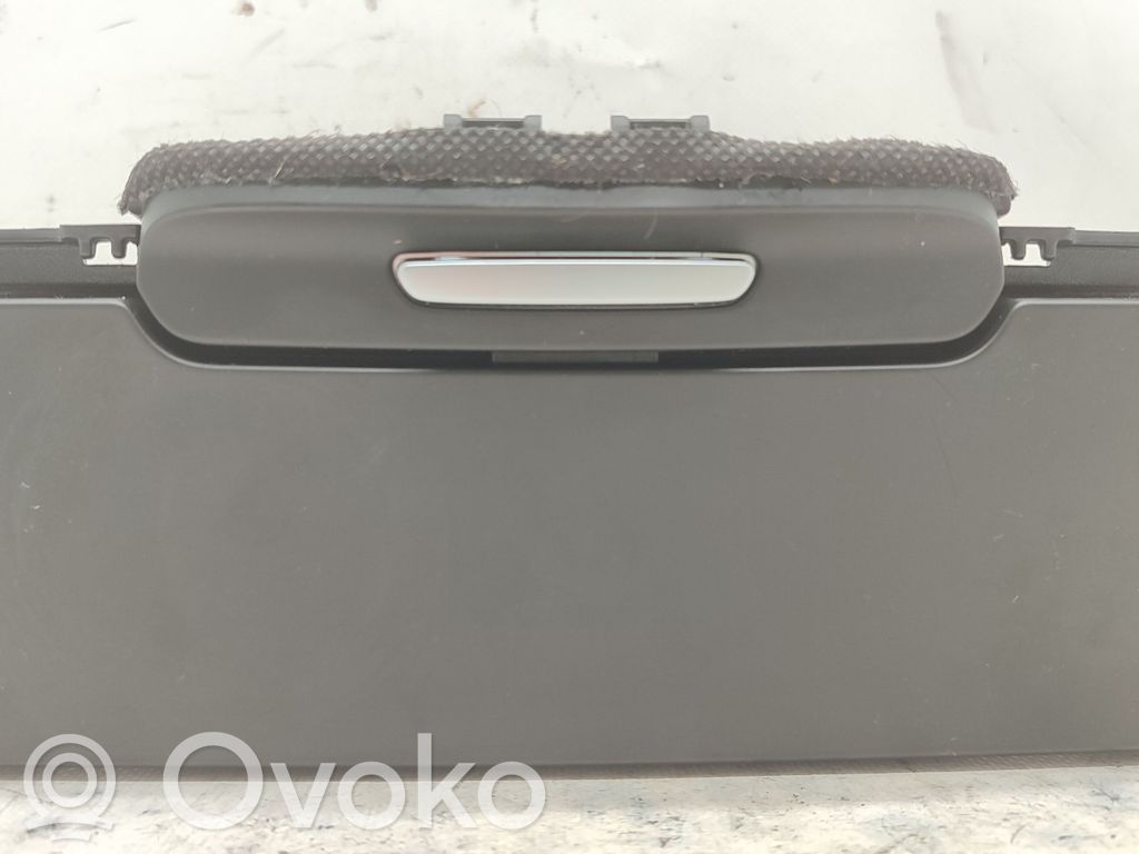 Guantera   685005723R