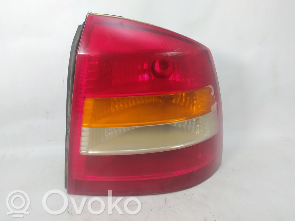 Opel Astra G Lampa tylna 