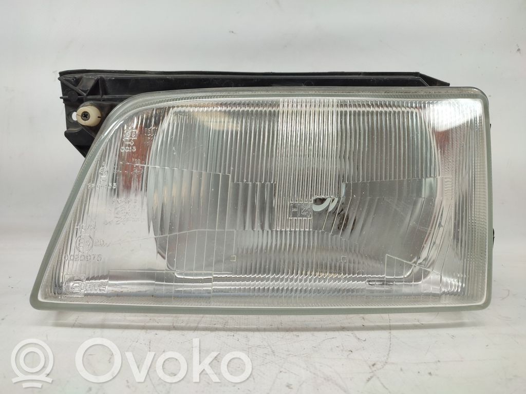 Opel Kadett E Phare frontale 